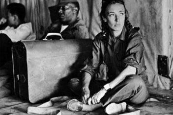 زندگی جنگ و دیگر هیچ