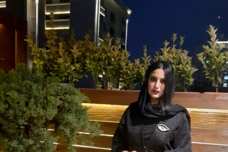 عادله زمانی