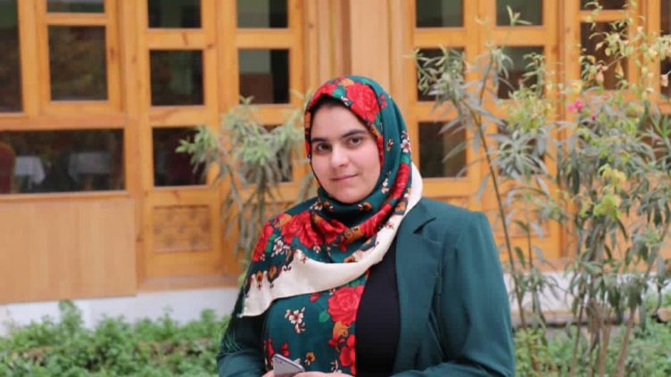 سونیا احمدی